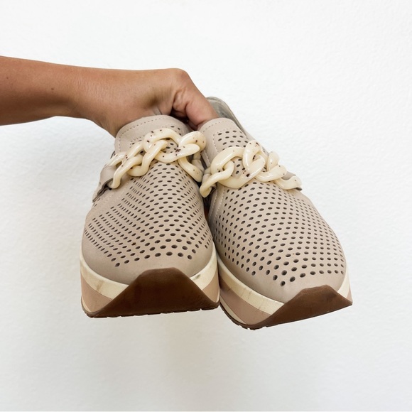 Dolce Vita Jhenee Perforated Sneakers Size 10 - Picture 6 of 9